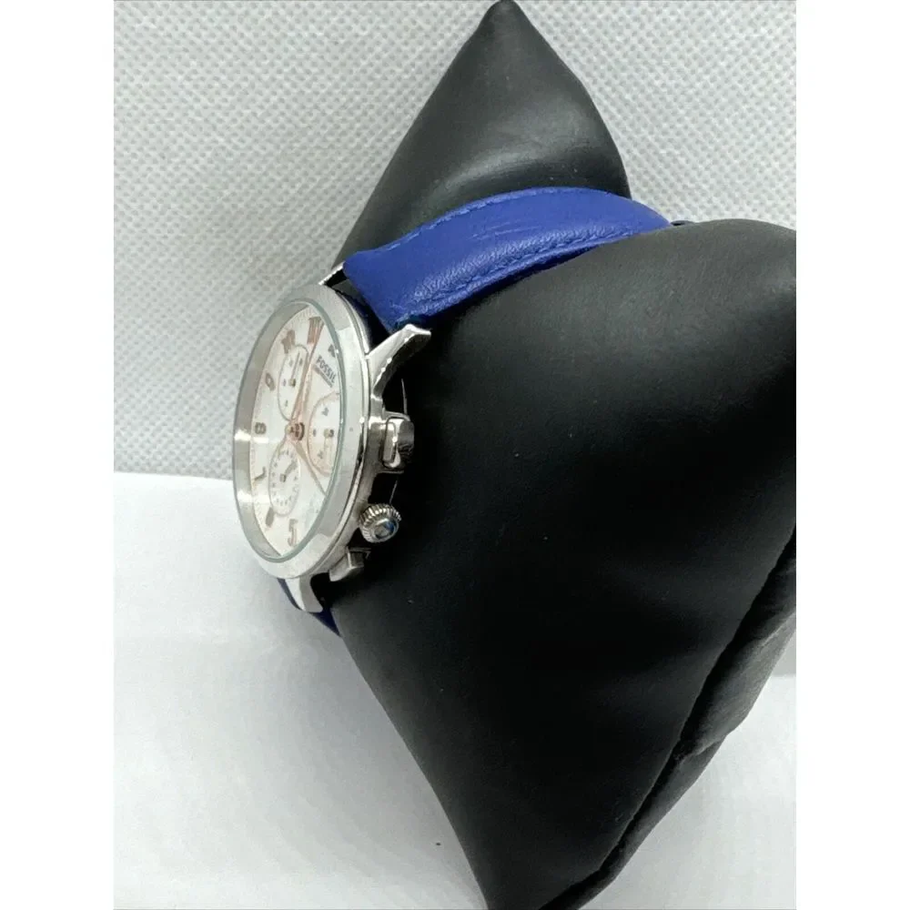 Fossil Abilene CH3032 Women's Blue Leather Strap Analog Dial Quartz Watch JNA332